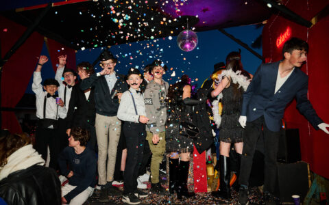 Défilé humoristique